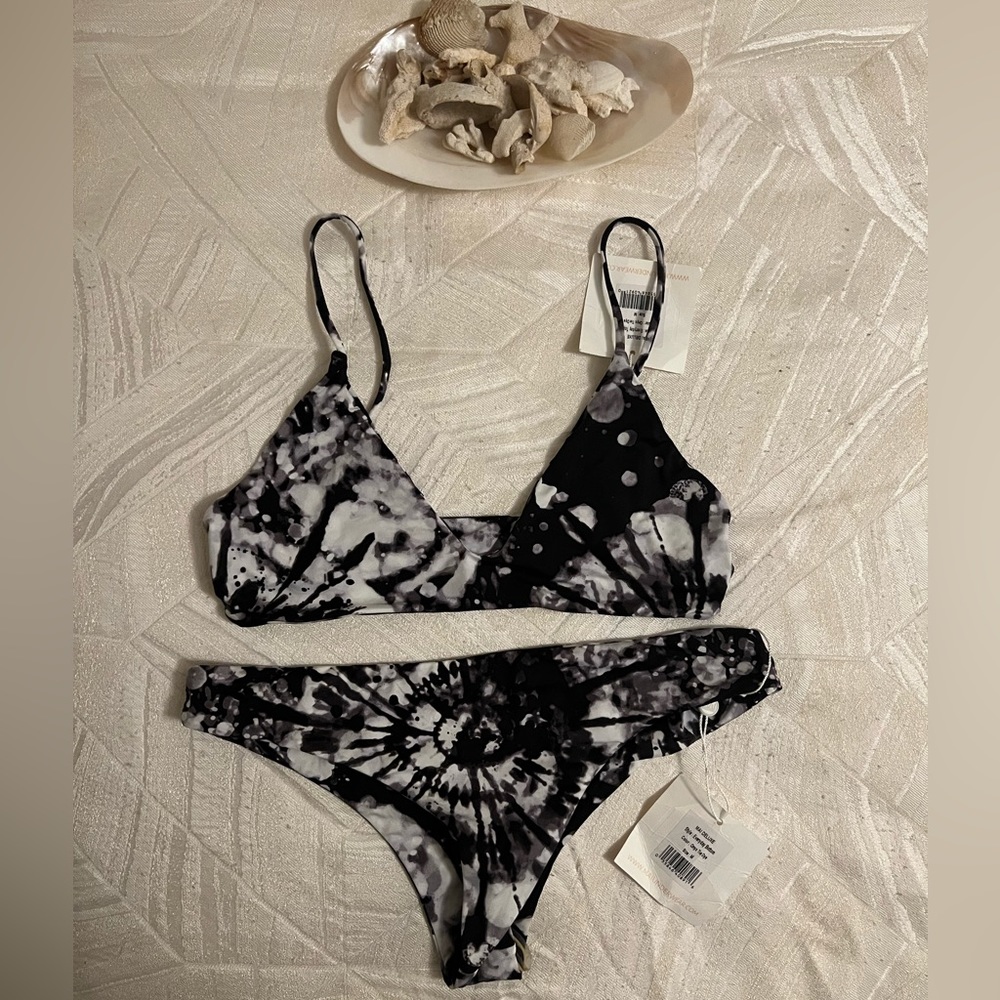 🔥Mai Bikini Set🔥